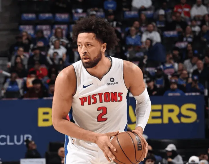 坎宁安复出出战25分钟，投篮11中6得到13分5篮板10助攻